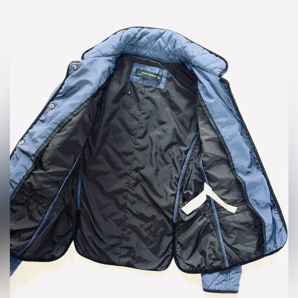 ⭐️ZARA⭐️NAVY W/ BLACK TRIM VINTAGE COAT/JACKET SIZE L BUT FITS MORE LIKE A SMALL - Picture 2 of 16